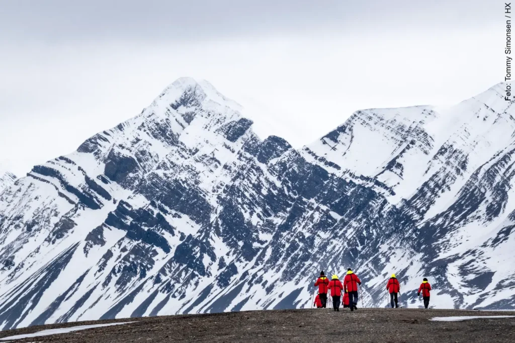 Schnee auf Spitzbergen am Bellsund