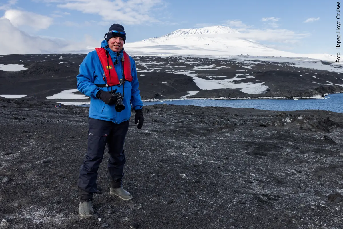 Roland Kock vor Mount Erebus - dem südlichsten Vulkan der Erde